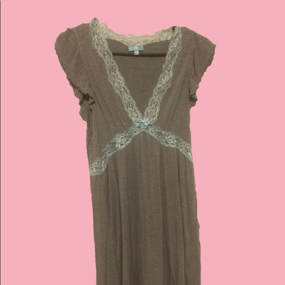 Grey V-neck Lace Dress